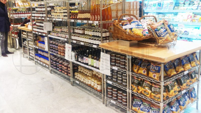 樂天超市商場展示貨架、免稅店貨架案例